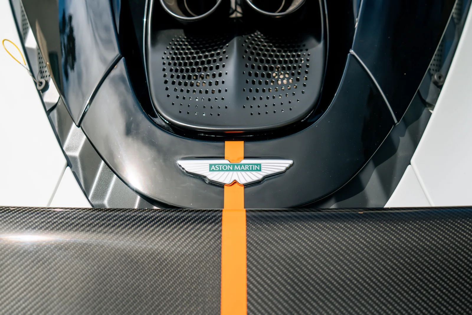 Valhalla Intake, Aston Martin Vanquish Volante