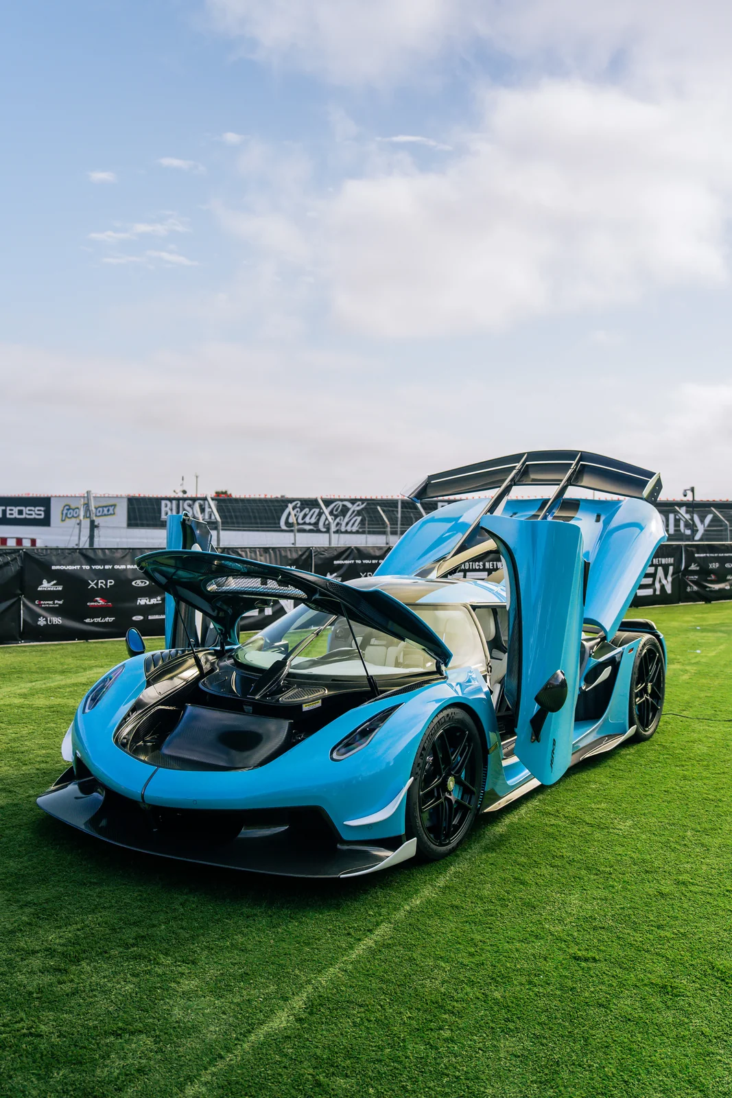 Blue on Green, The Exotics Network: Road to Car Week 2026