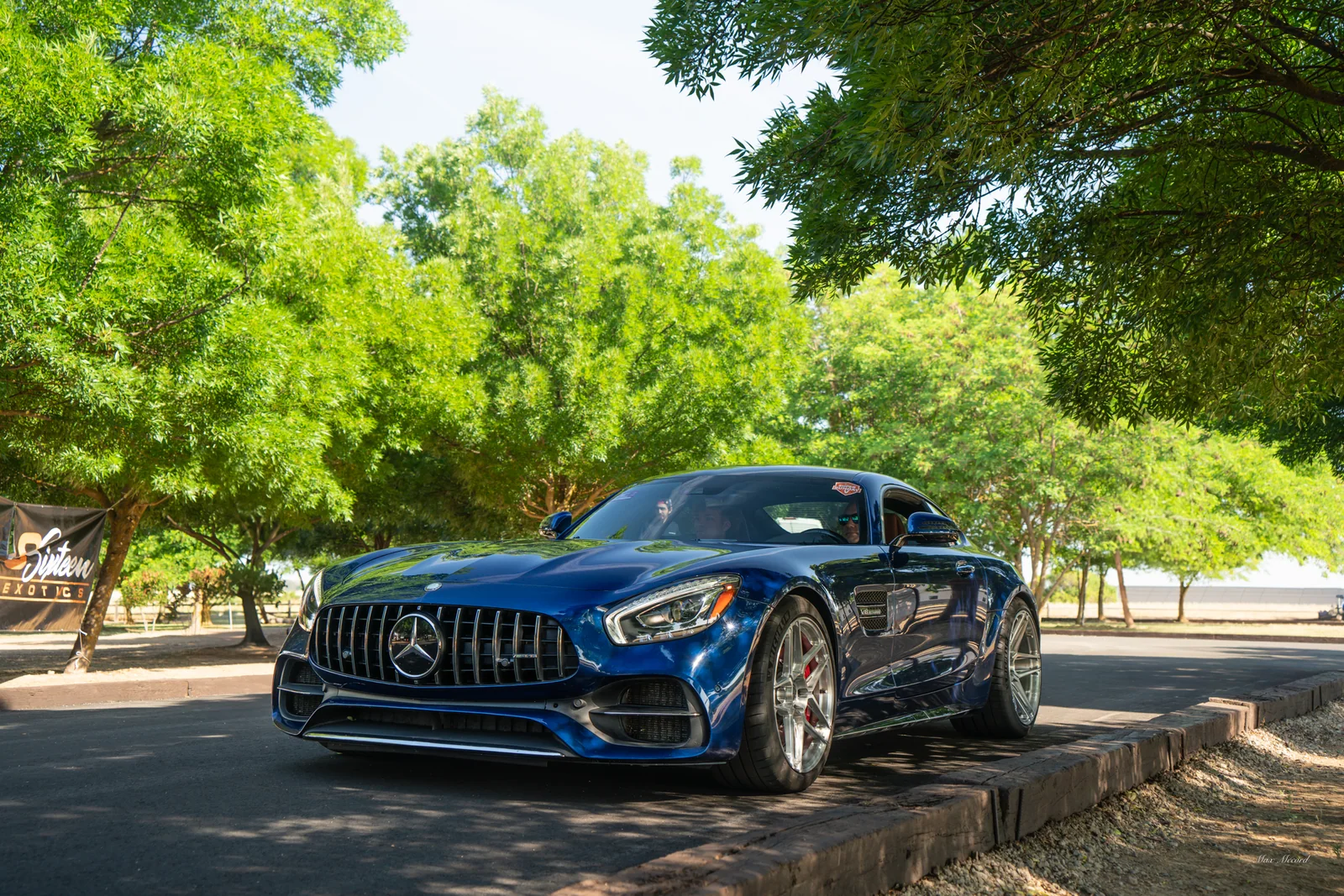 Blue AMG in the Shade, Super Sunday 2025