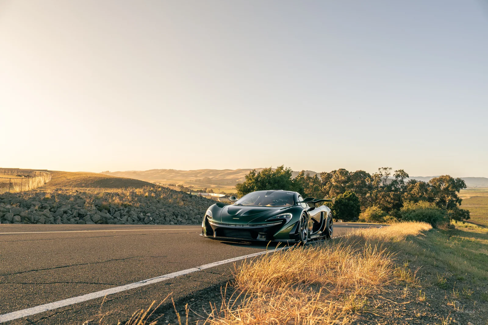 Distant Green, McLaren P1 HDK