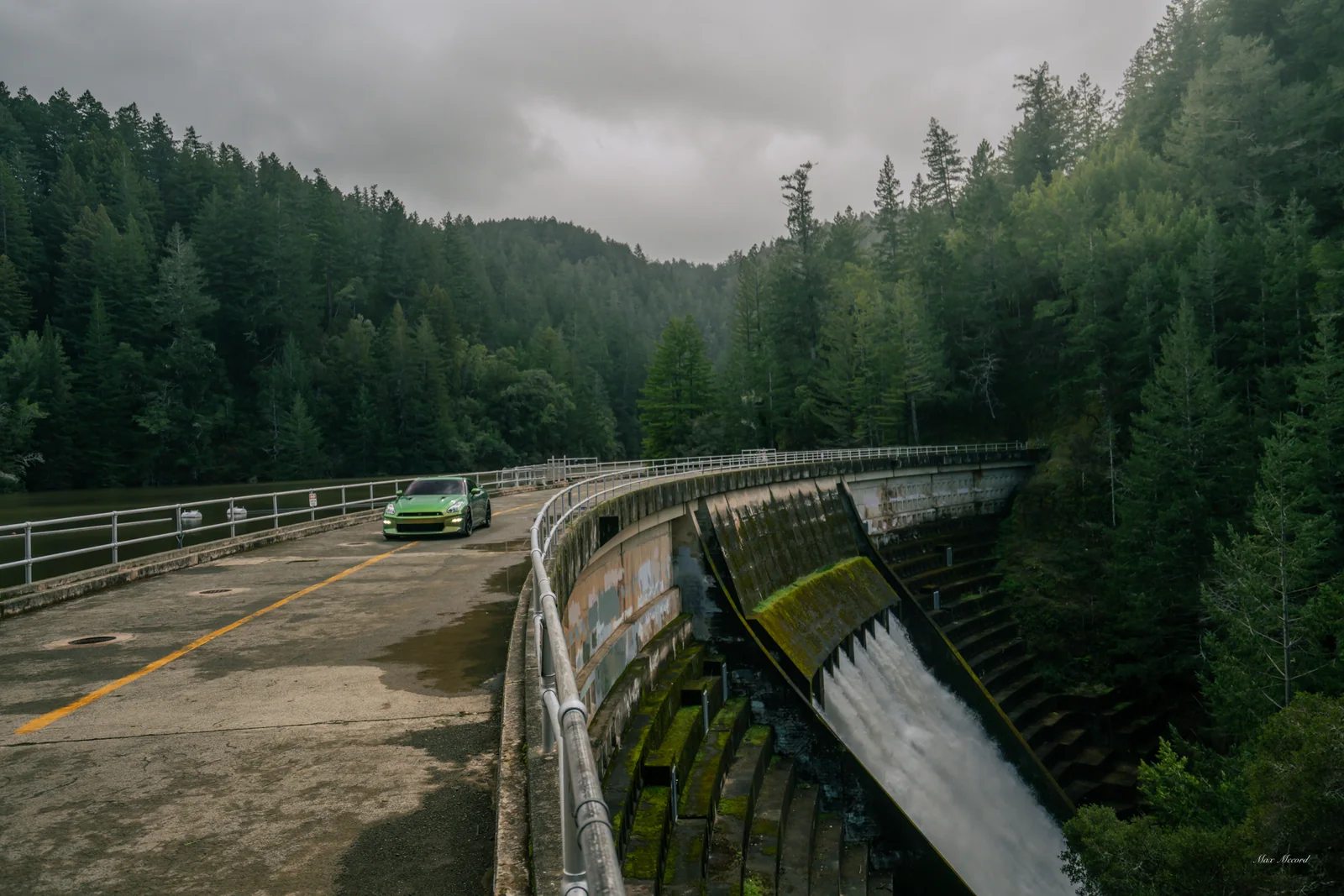 Spillway, Nissan GT-R T-Spec