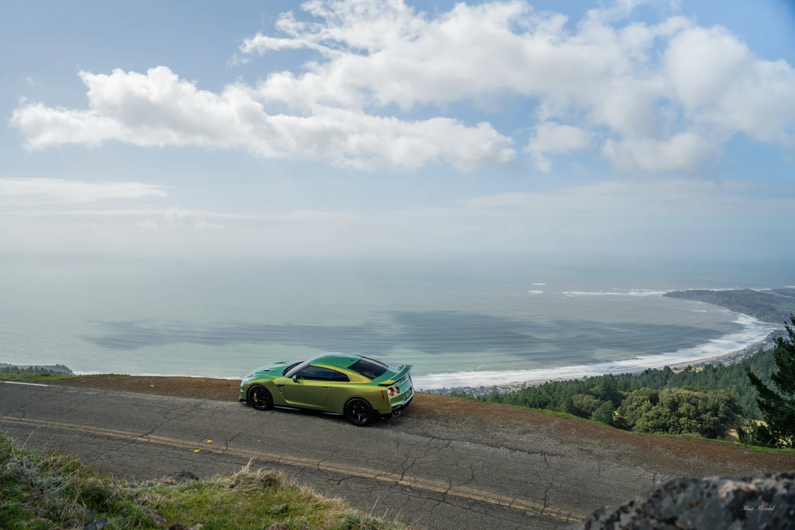 Above the Bay, Nissan GT-R T-Spec
