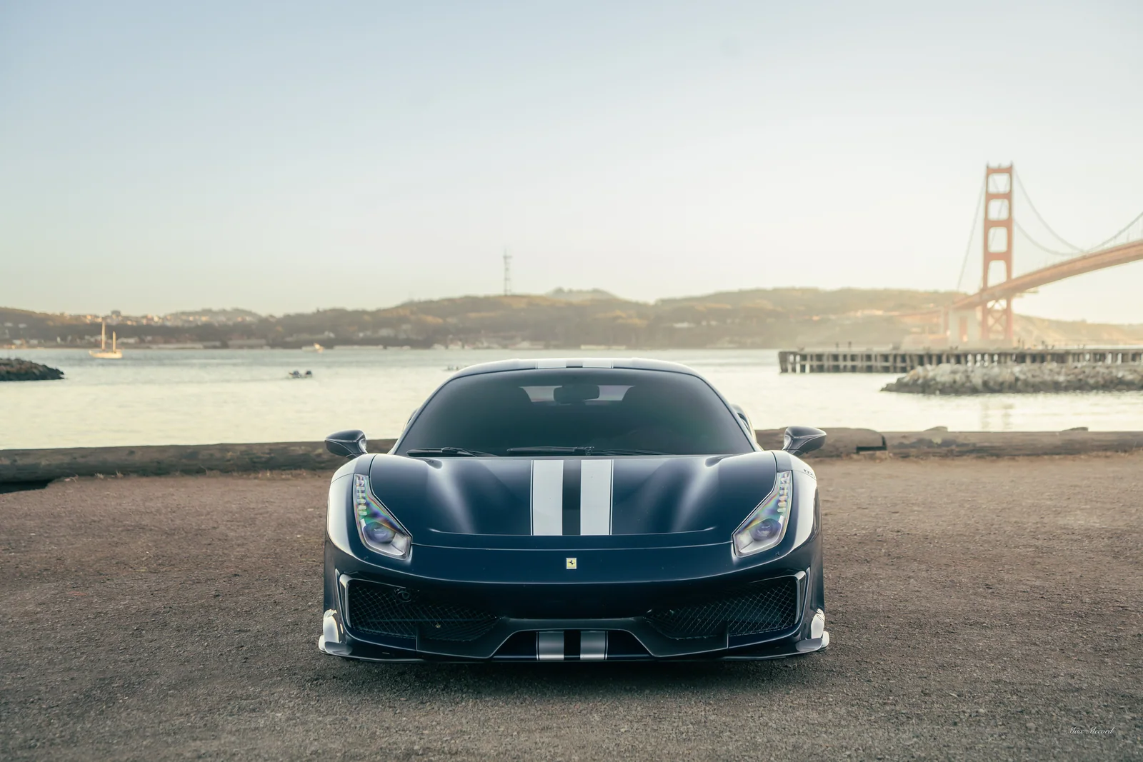 Pista Stare, Ferrari 488 Pista and Mercedes-AMG