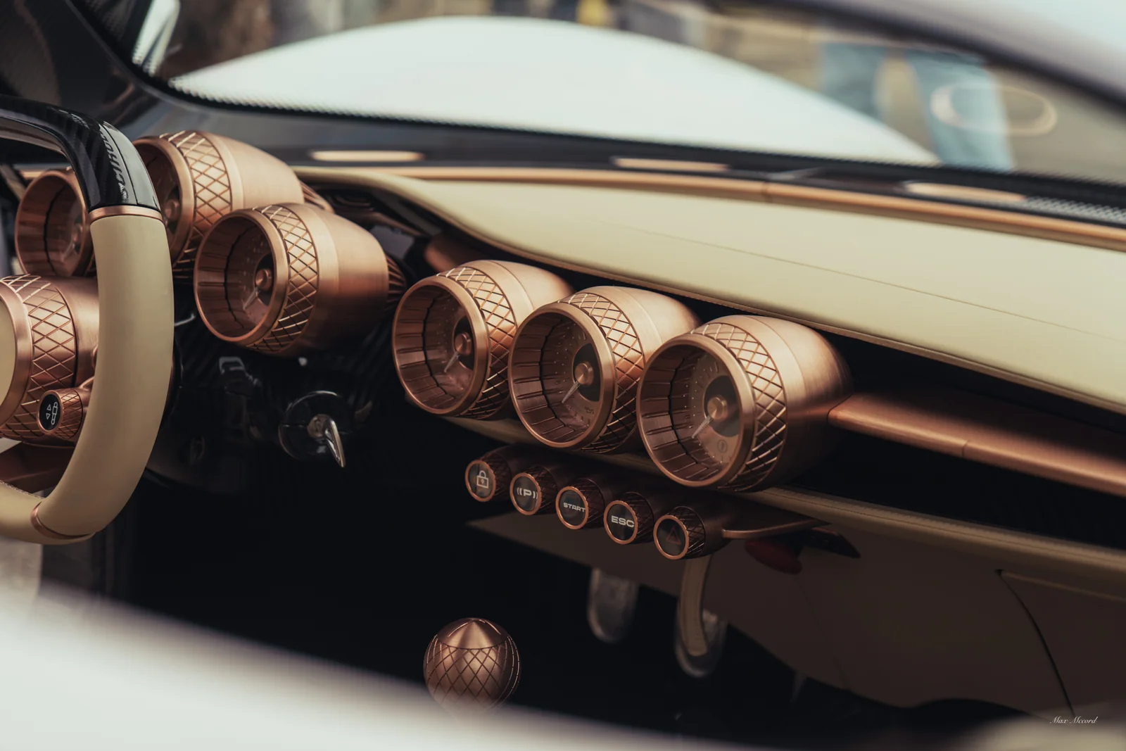 Copper Gauges, De Tomaso P72