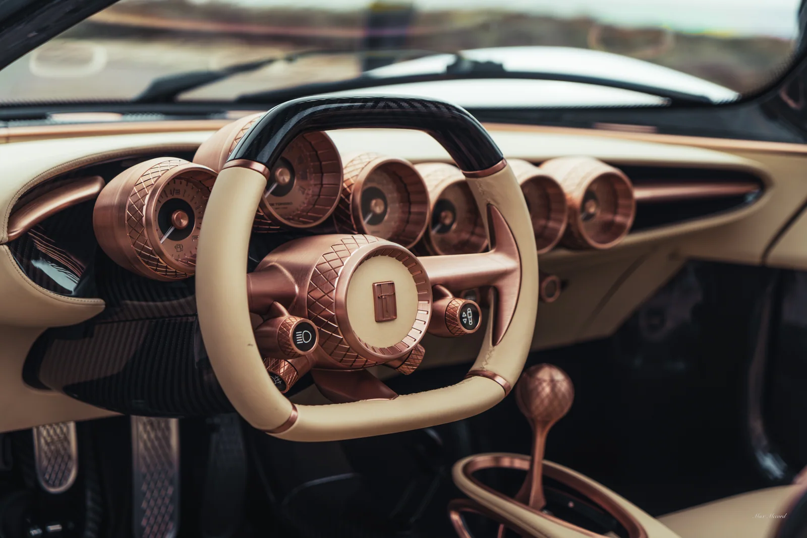 Steampunk Cockpit, De Tomaso P72