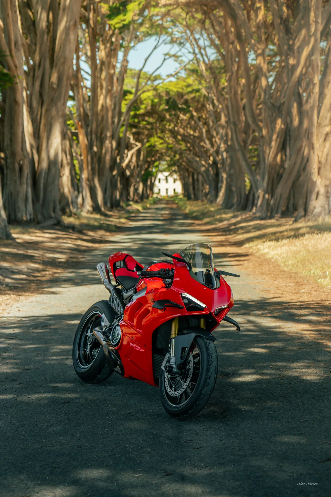 Cypress Tunnel, Ducati Panigale V4 S