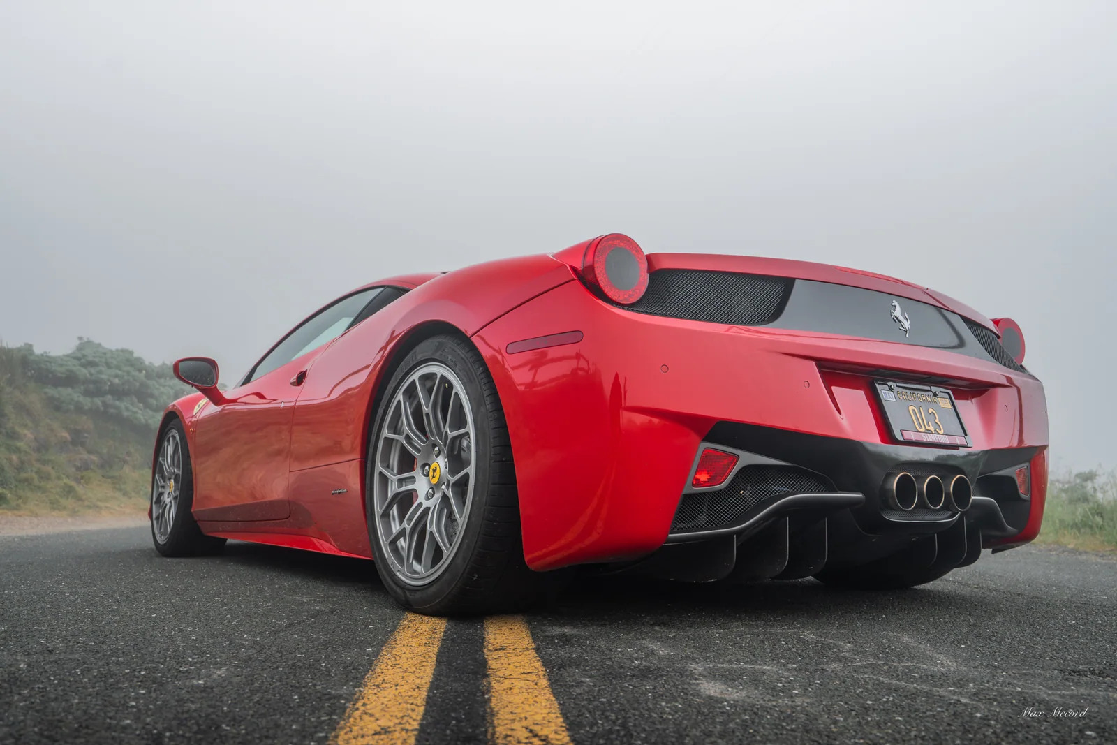 Fog Bank, Ferrari 458