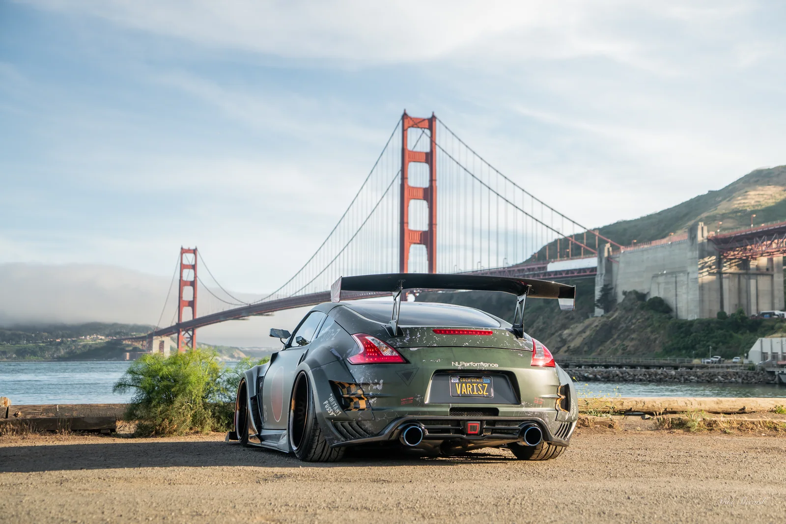 Wing to the Gate, Fighter Nissan 370Z