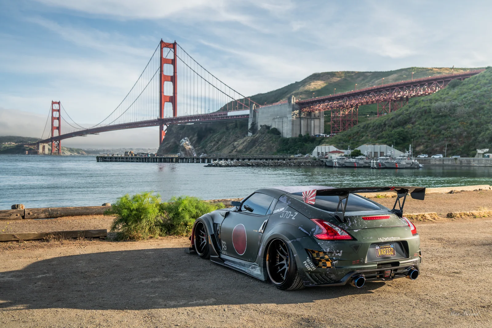 Bridge Quarter, Fighter Nissan 370Z
