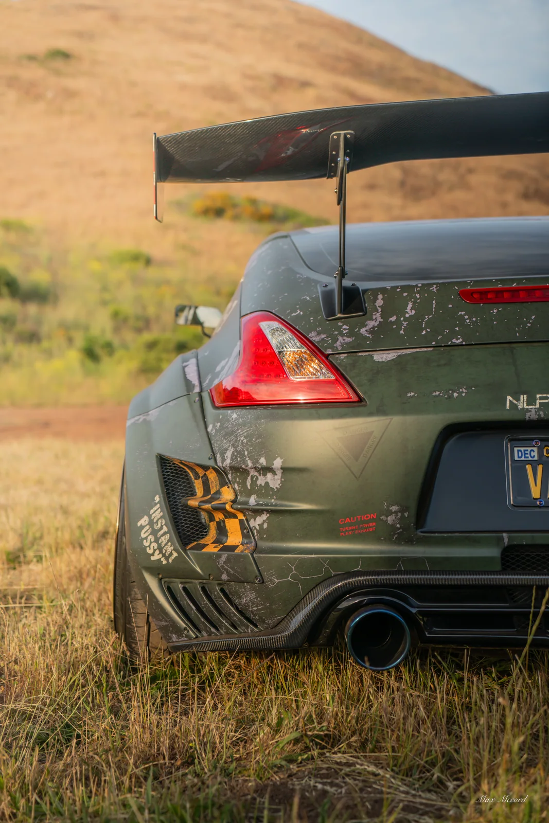 Grass and Wing, Fighter Nissan 370Z