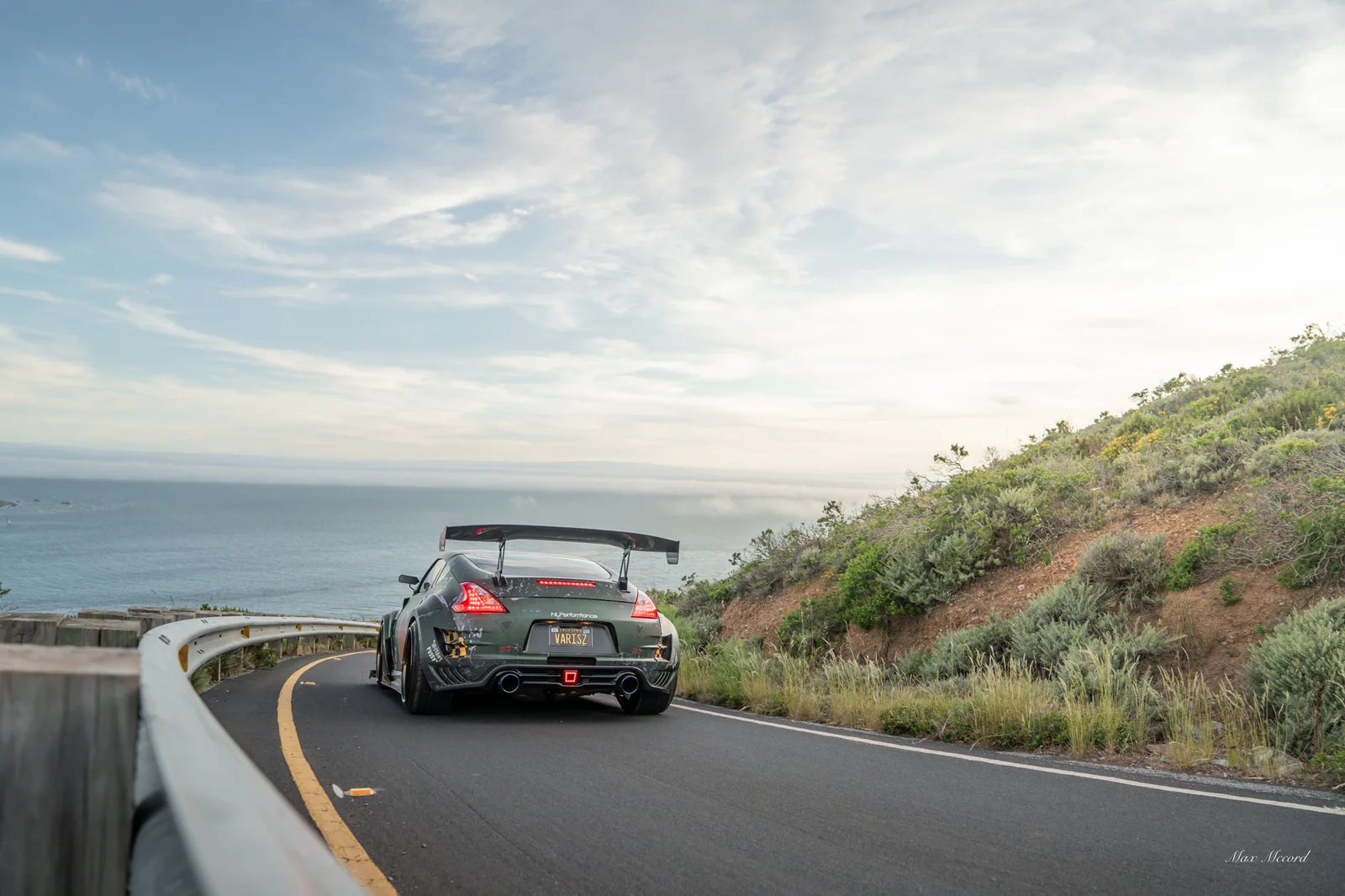 Coast Road, Fighter Nissan 370Z