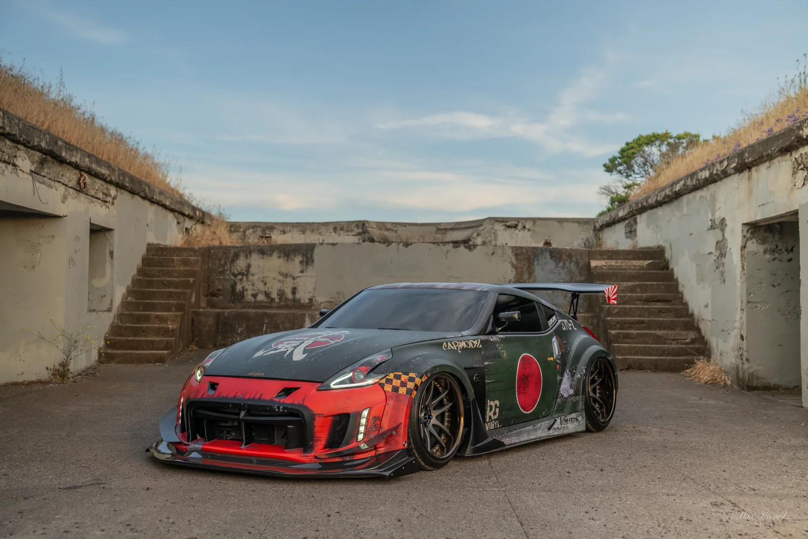 Inside the Battery, Fighter Nissan 370Z
