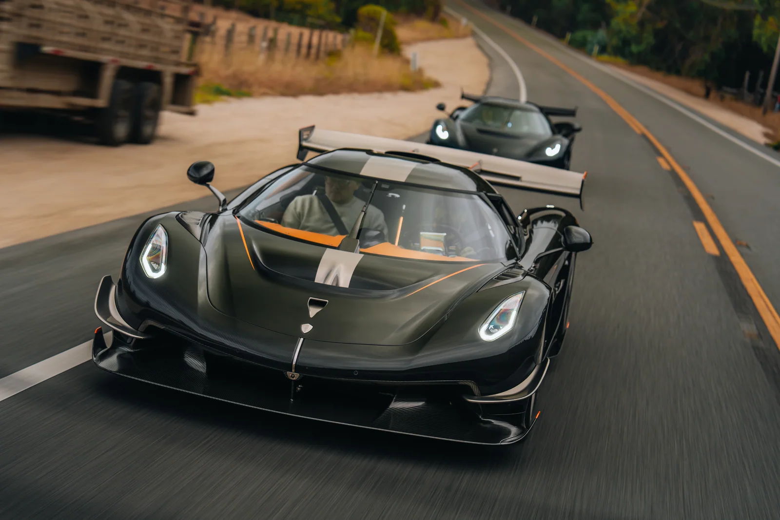 Following Close, Koenigsegg Sadair’s Spear and Jesko