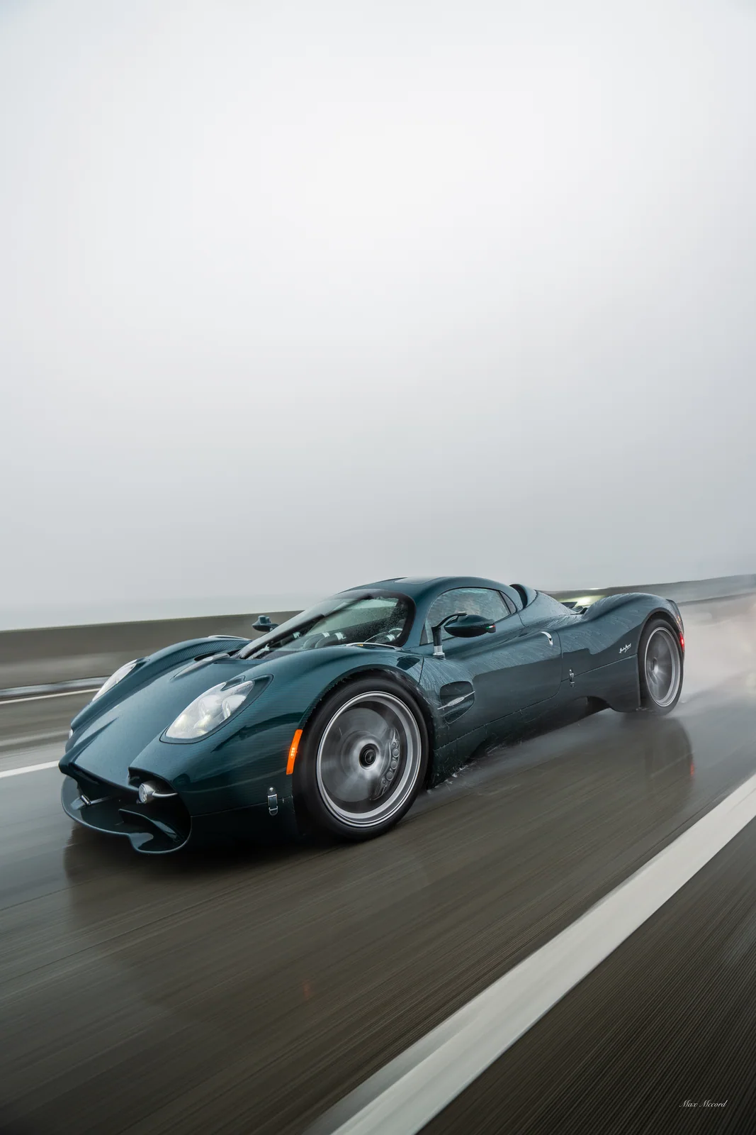 Wet Road Profile, Pagani Utopia unveiling