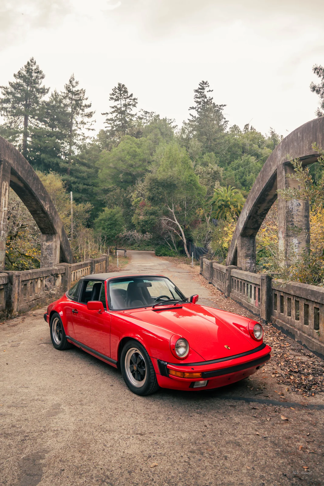 Bridge Vertical, Porsche 911 Targa