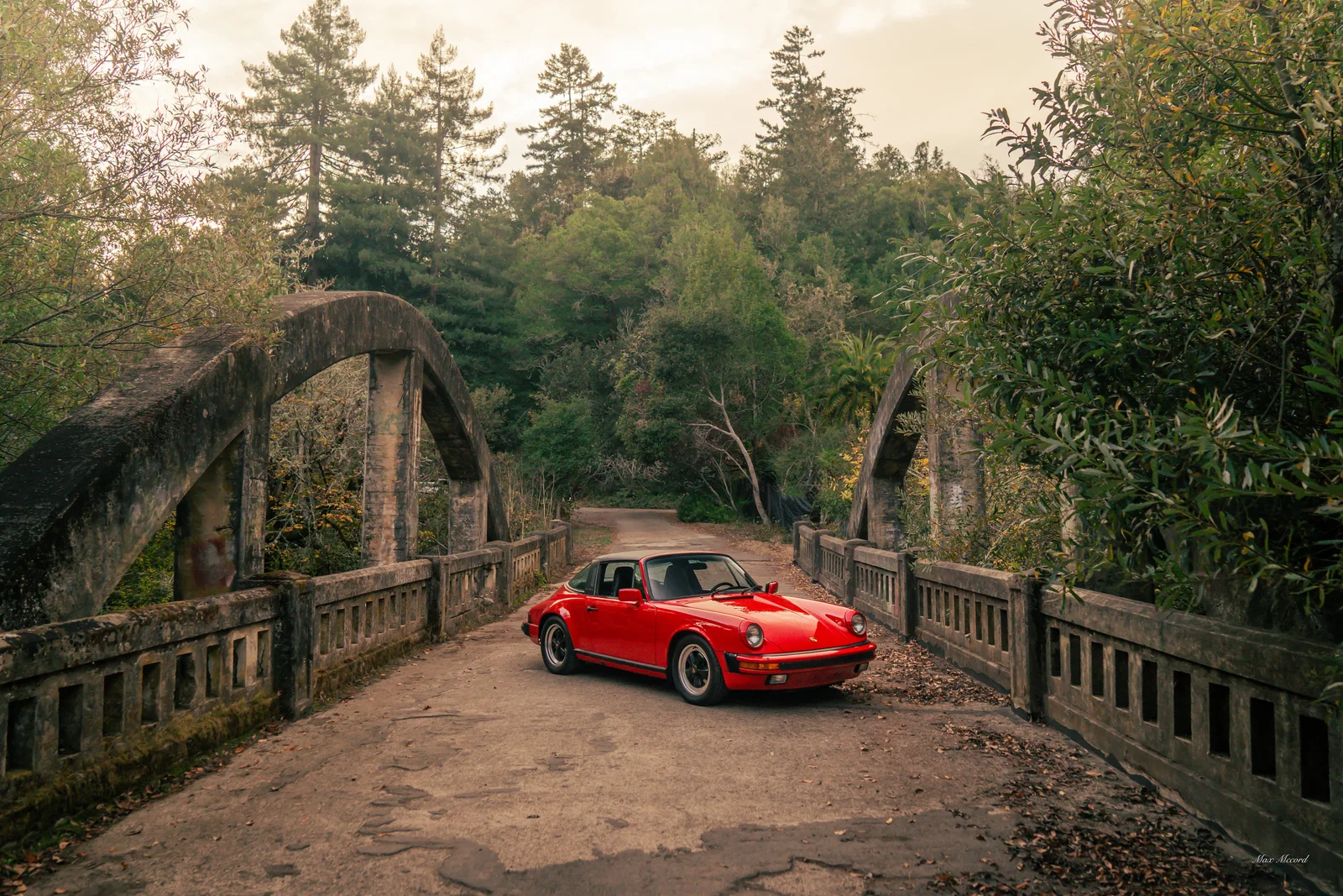 Arched Bridge, Porsche 911 Targa