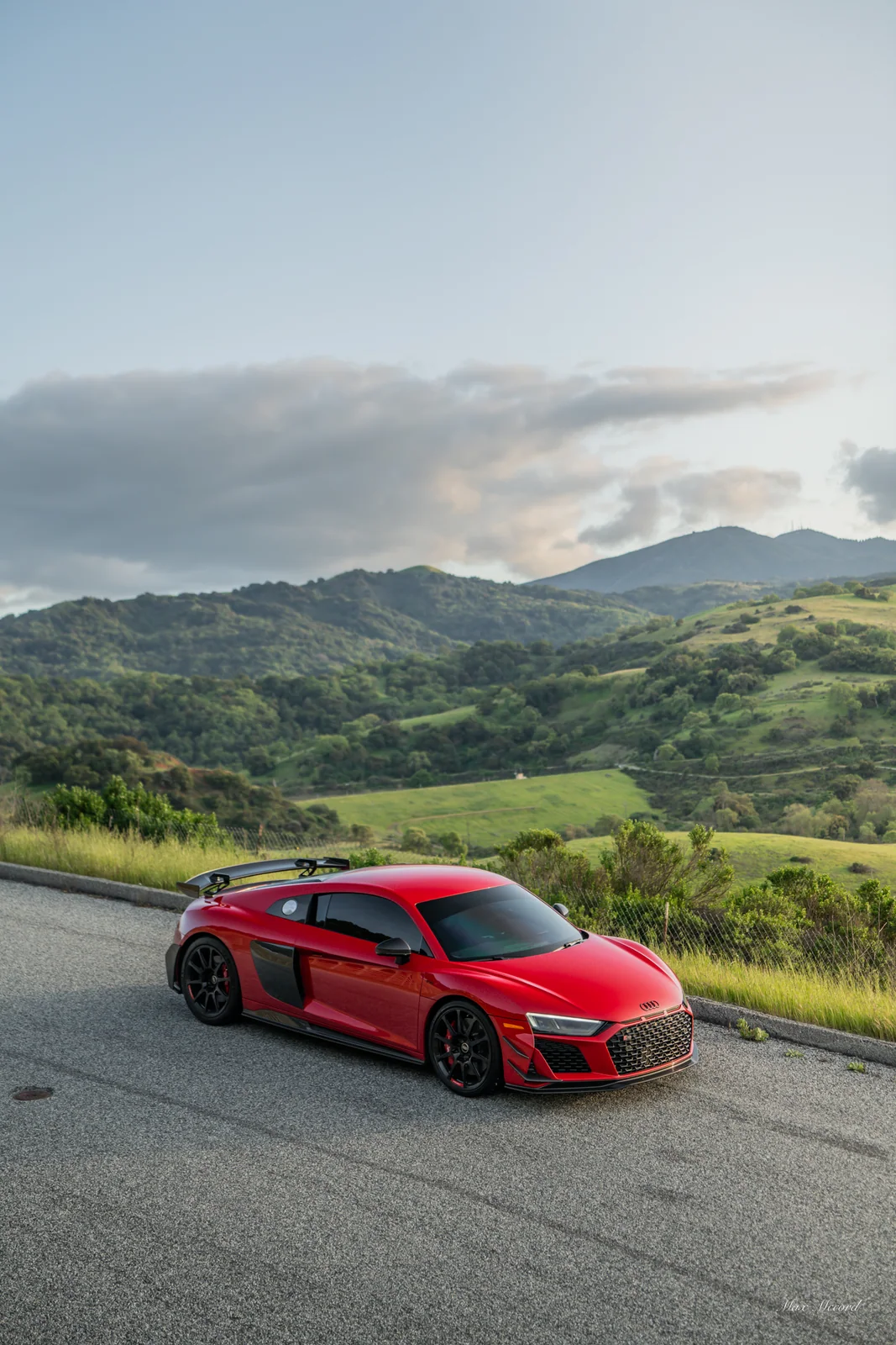 Hilltop Stance, Audi R8 GT