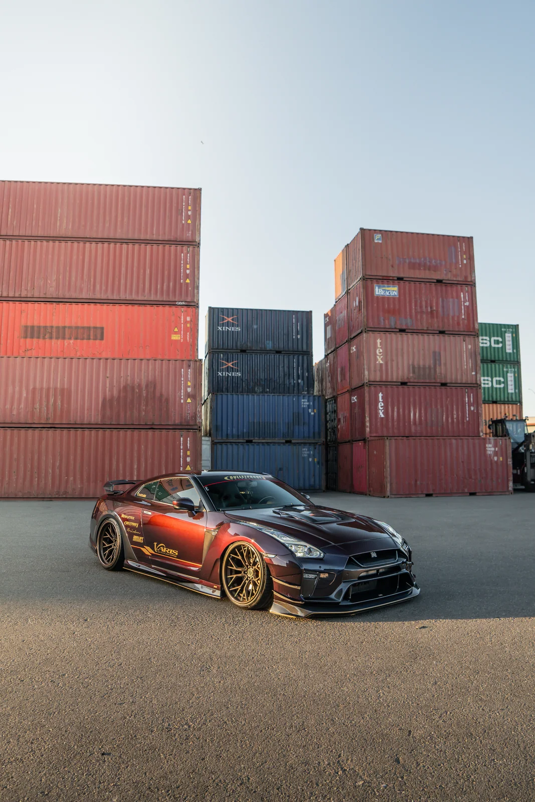 Stacked Steel, Varis Nissan GT-R